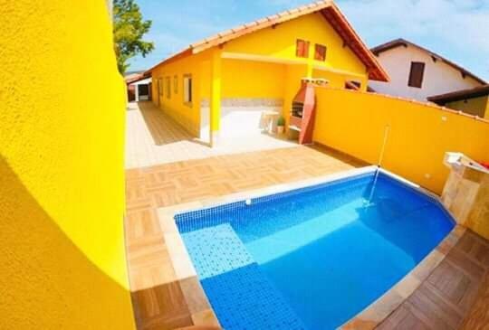 Prx A Praia Com Piscina Монгагуа Экстерьер фото